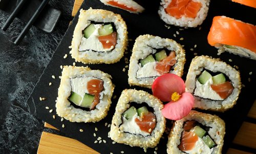 TRADITIONAL ROLLS (8 PIECES)